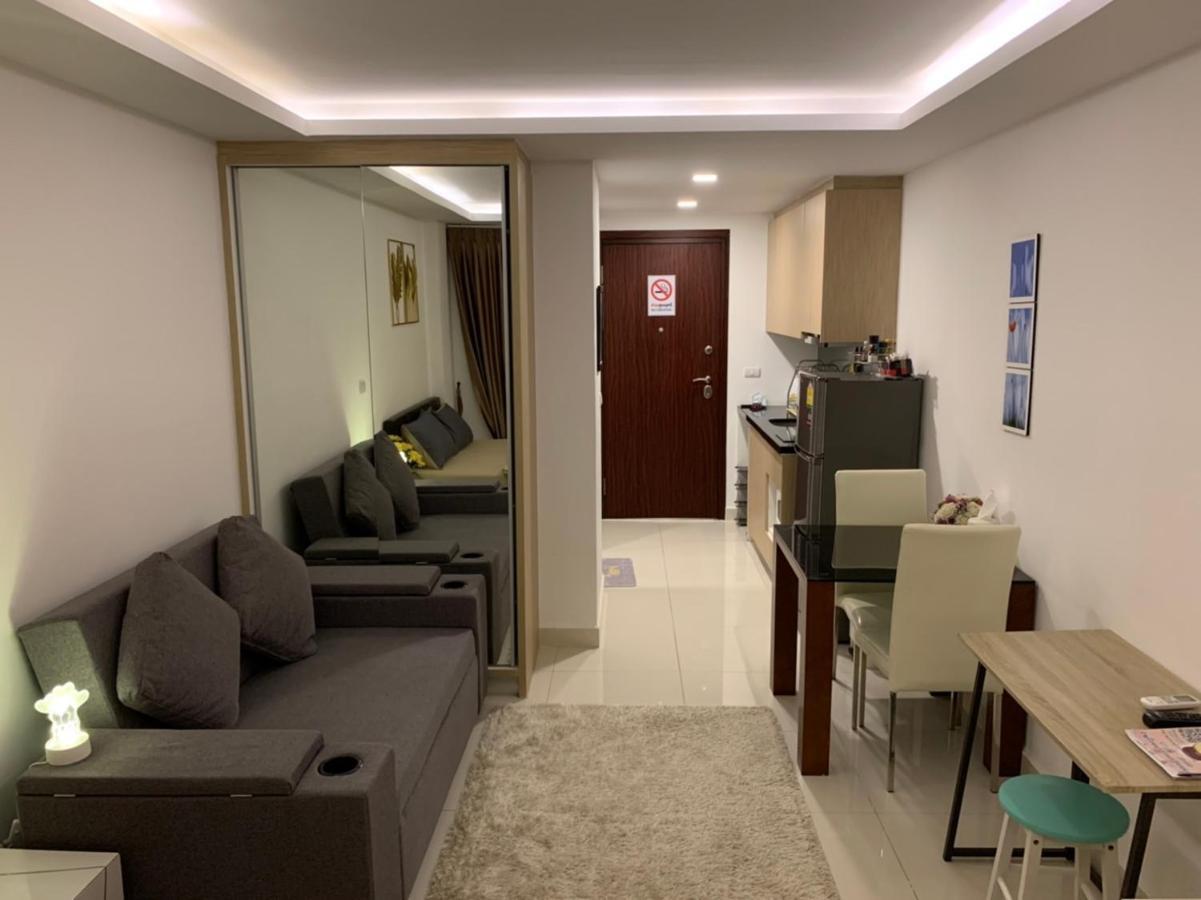 Laguna Beach Condo Resort 3 Maldives Pattaya: Pool View Retreat Jomtien Beach Exterior photo