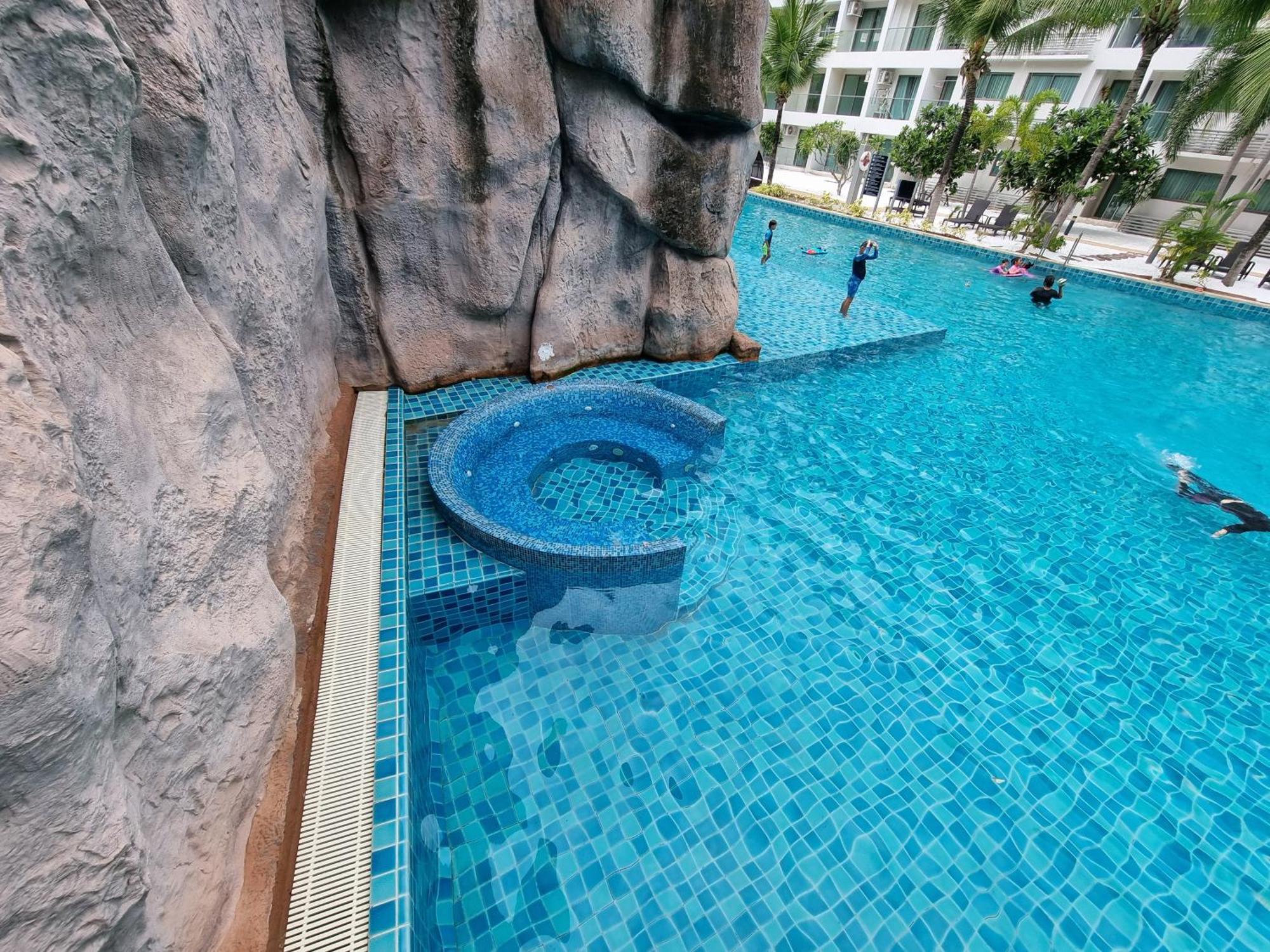 Laguna Beach Condo Resort 3 Maldives Pattaya: Pool View Retreat Jomtien Beach Exterior photo