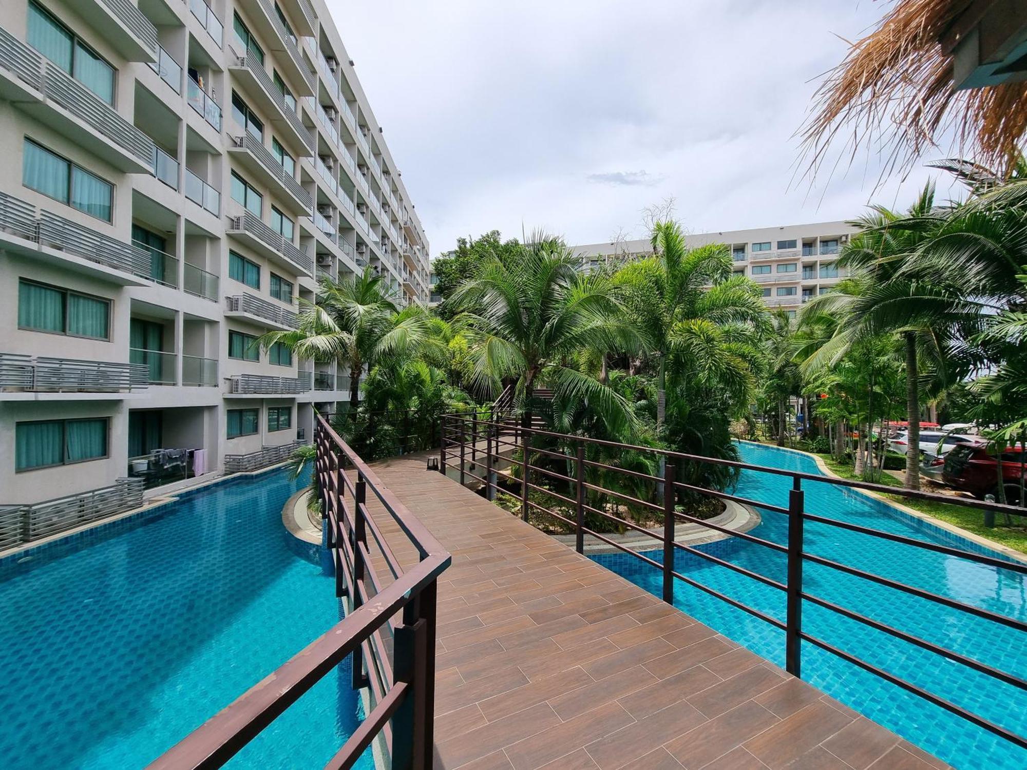 Laguna Beach Condo Resort 3 Maldives Pattaya: Pool View Retreat Jomtien Beach Exterior photo